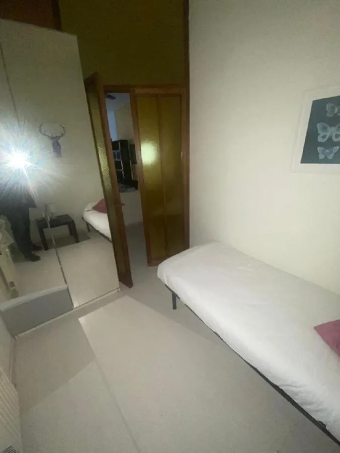 Cozy Flat In Trastevere Roma Daire
